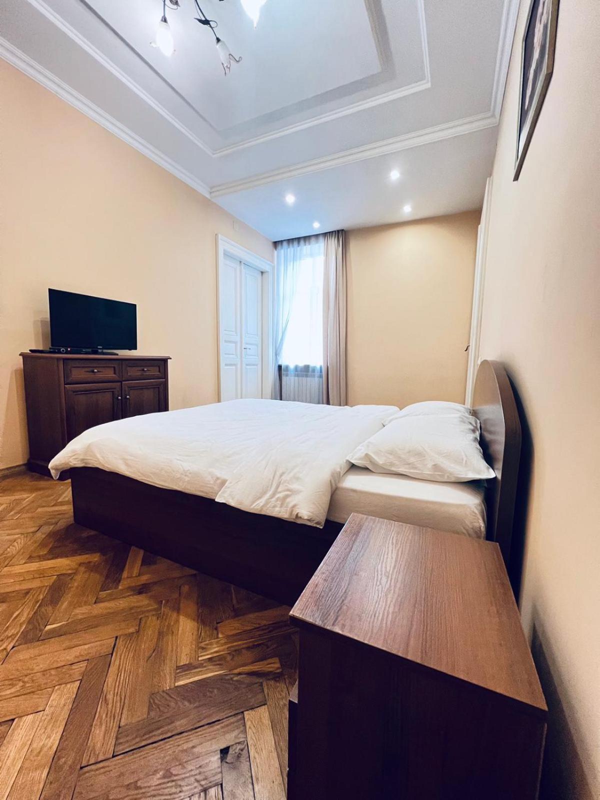 Petra Doroshenka19 Street Appartement Lviv Buitenkant foto